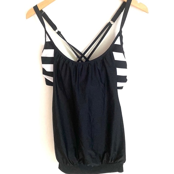 Women's Stripe Triangle U-Neck Elegant Tankini black and white Top, Size L - Picture 5 of 9